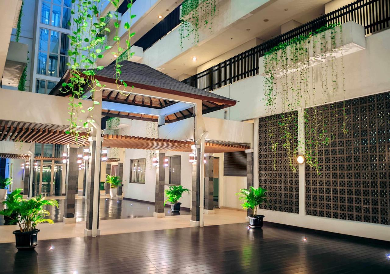 Le Premier Hotel Deltamas Cikarang Dış mekan fotoğraf