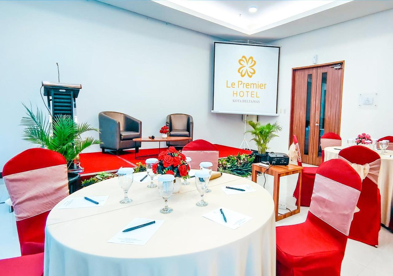 Le Premier Hotel Deltamas Cikarang Dış mekan fotoğraf